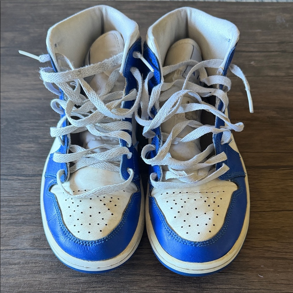 Nike Jordan(WMNS) Air Jordan 1 Mid 'Kentucky Blue